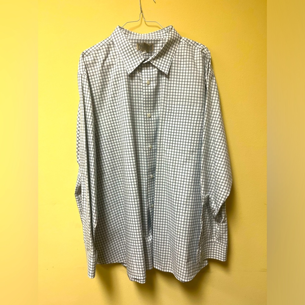 Men’s Duluth Button Down long sleeved  Shirt 

Size 4XL